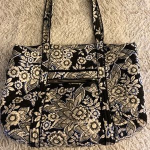Vera Bradley tote bag